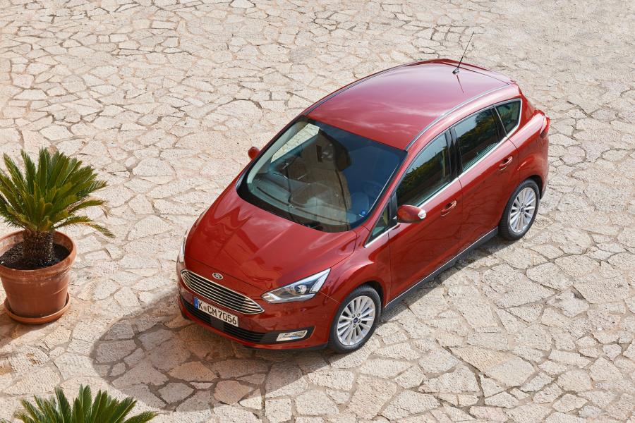  Ford C-Max 2015 года  (фото 17 из 34)